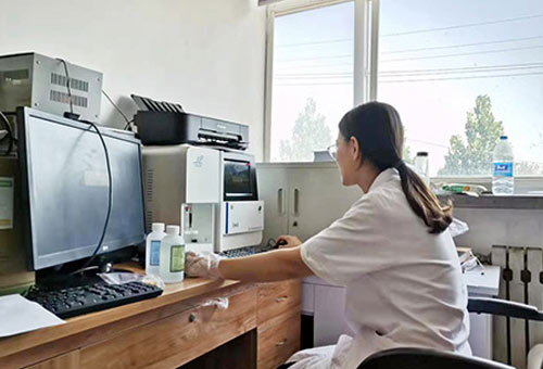 TCT液基薄层细胞分析仪之化生细胞和鳞状细胞
